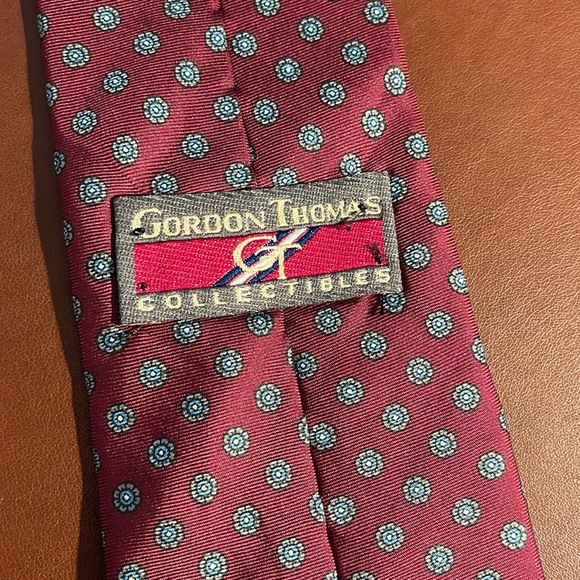 100% Silk Tie - Picture 5 of 5